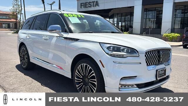 2020 Lincoln Aviator Black Label — photo 1 of 26