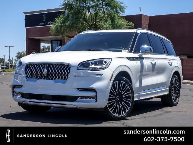 2022 Lincoln Aviator Black Label — photo 1 of 26