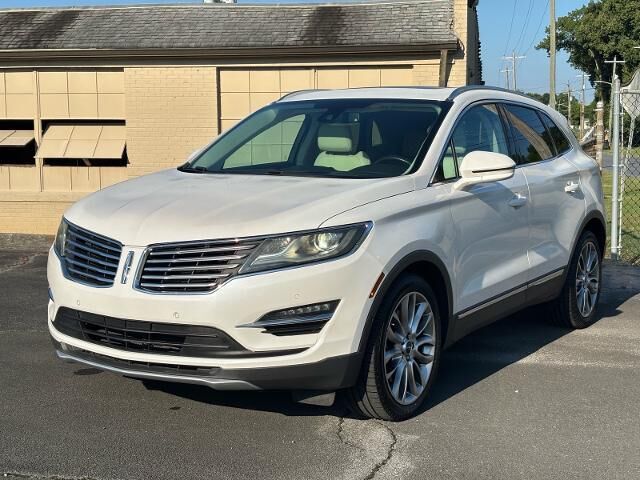 2015 Lincoln MKC Base — photo 1 of 13