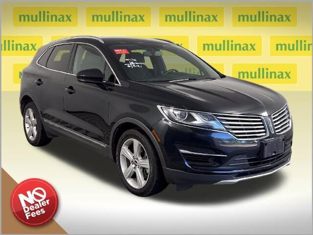 2015 Lincoln MKC Base