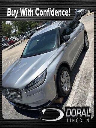 2022 Lincoln Corsair Standard — photo 1 of 16