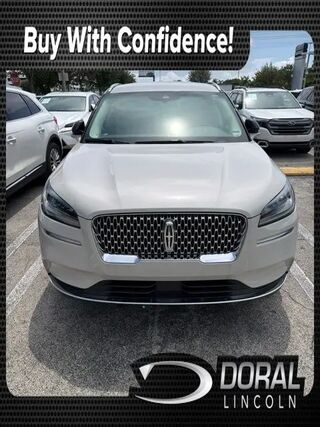 2022 Lincoln Corsair Standard — photo 1 of 83