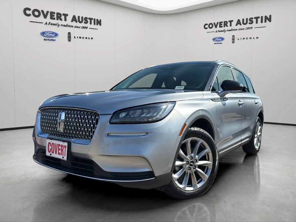 2022 Lincoln Corsair Standard — photo 1 of 13