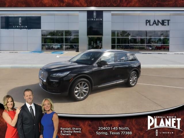 2022 Lincoln Corsair Standard — photo 1 of 39