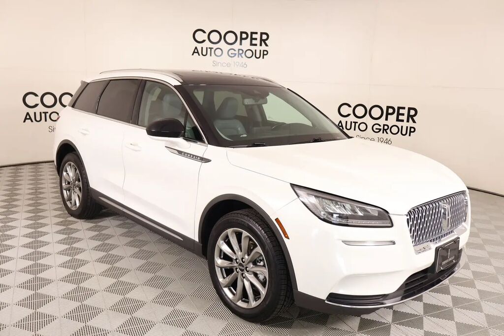 2022 Lincoln Corsair Standard — photo 1 of 3