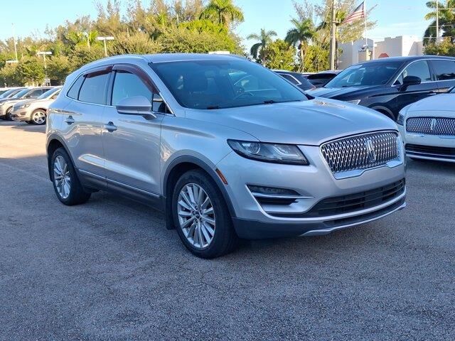 2019 Lincoln MKC Premiere — photo 1 of 59