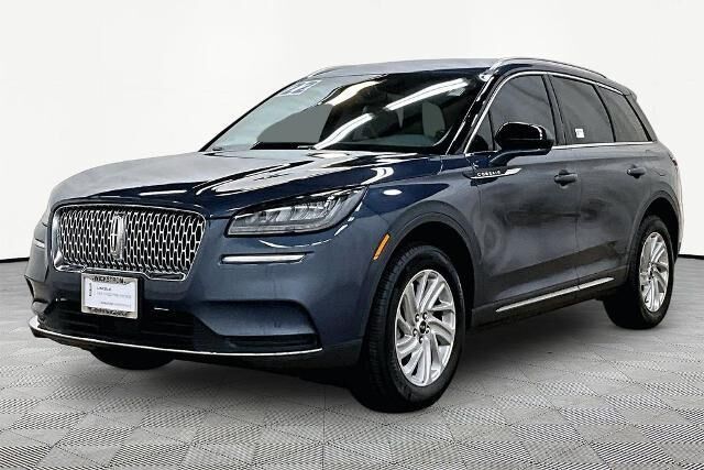 2022 Lincoln Corsair Standard — photo 1 of 26