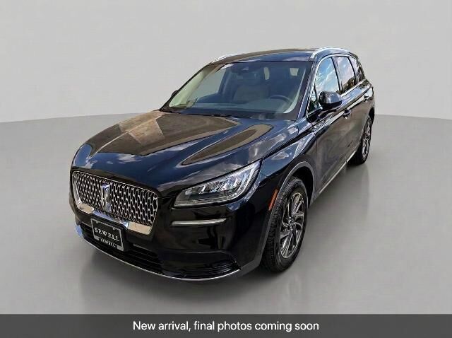 2020 Lincoln Corsair Standard — photo 1 of 14