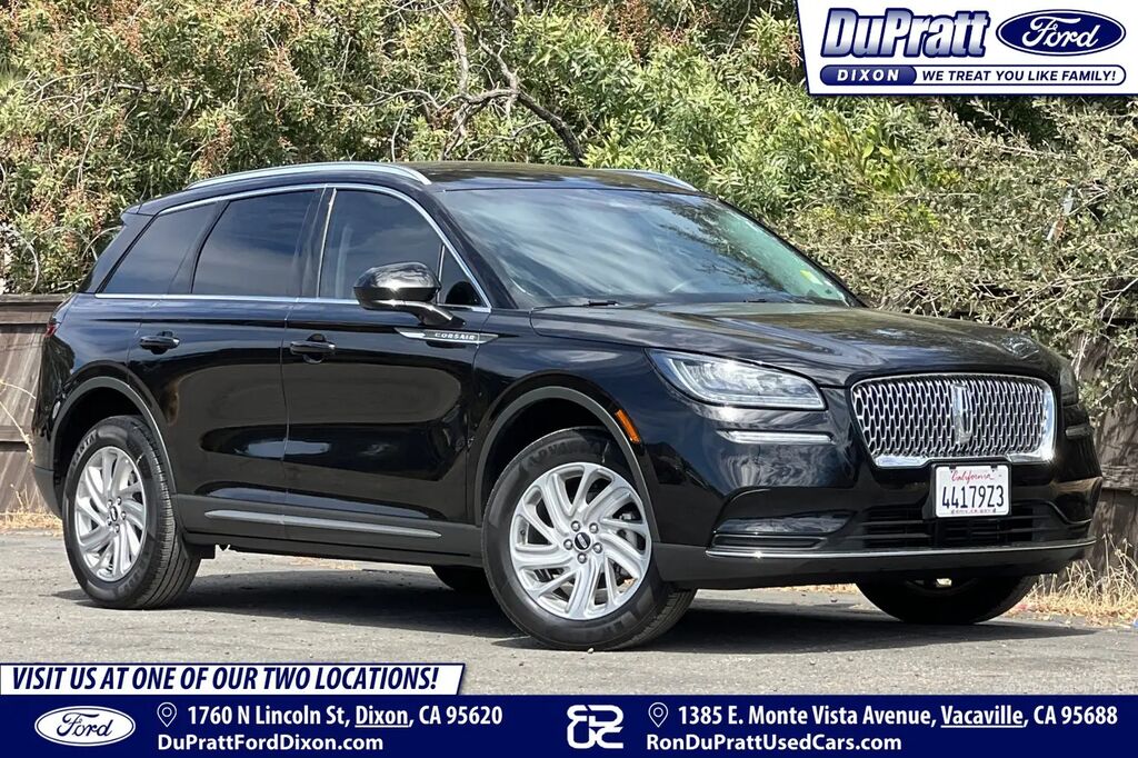 2022 Lincoln Corsair Standard — photo 1 of 13