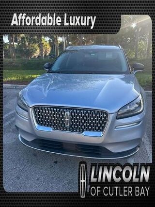 2022 Lincoln Corsair Standard — photo 1 of 43
