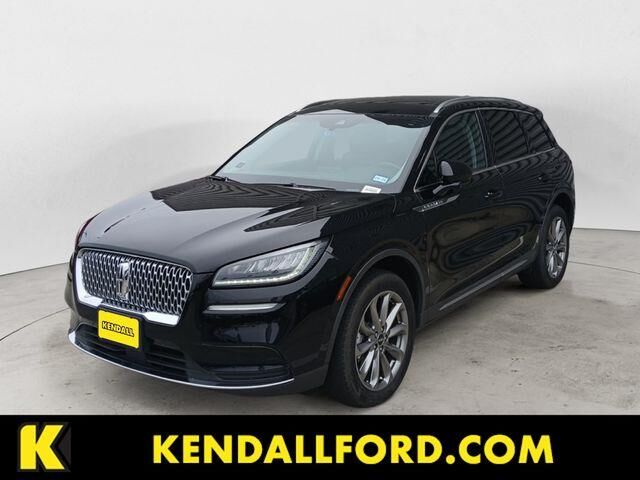 2022 Lincoln Corsair Standard — photo 1 of 27
