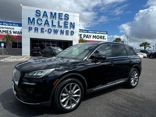 2022 Lincoln Corsair Standard — photo 1 of 13
