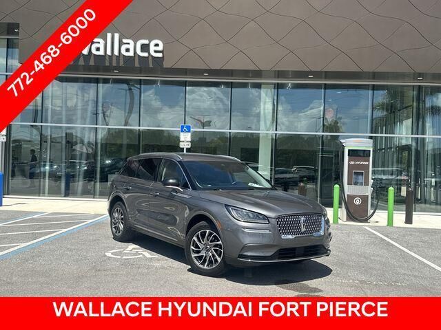 2022 Lincoln Corsair Standard