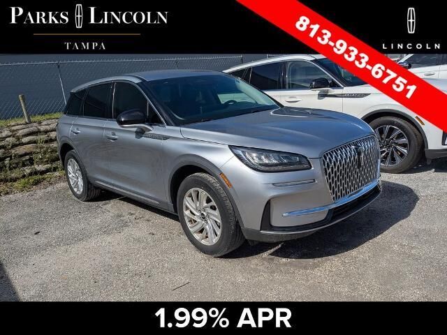 2023 Lincoln Corsair Standard — photo 1 of 39