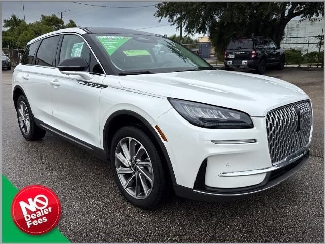 2023 Lincoln Corsair Standard