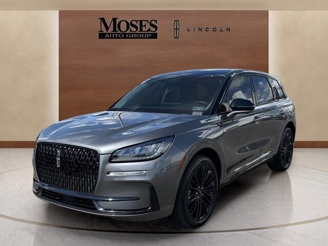 2023 Lincoln Corsair Standard — photo 1 of 26