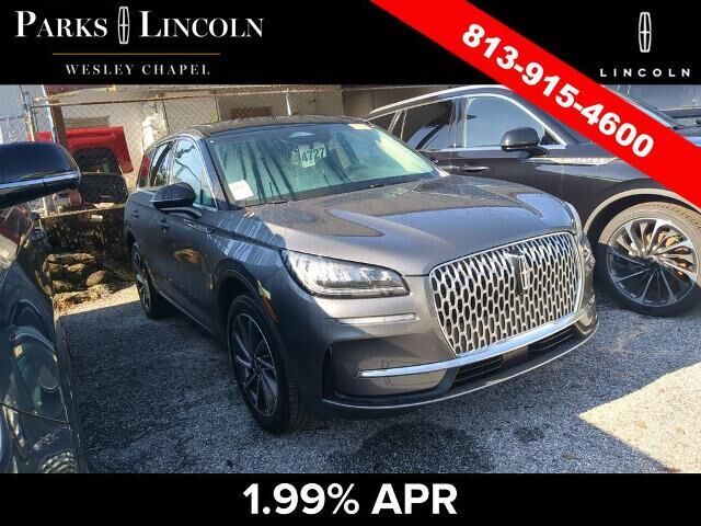 2023 Lincoln Corsair Standard — photo 1 of 52