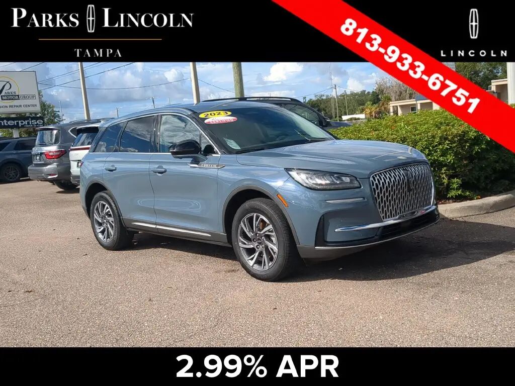 2023 Lincoln Corsair Standard — photo 1 of 13