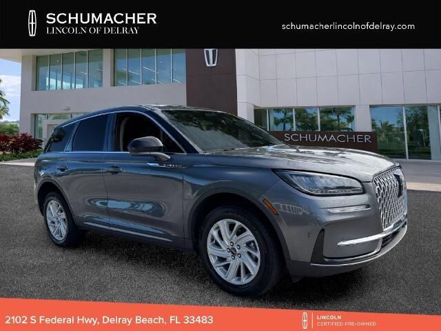 2023 Lincoln Corsair Standard