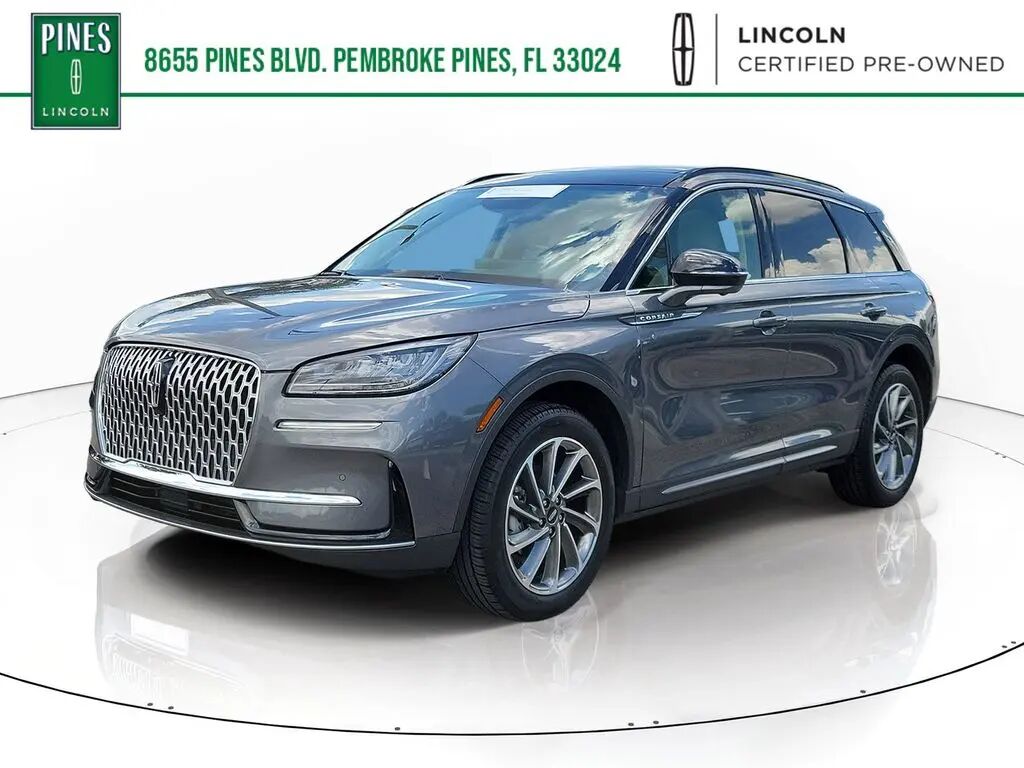 2025 Lincoln Corsair Premiere — photo 1 of 37