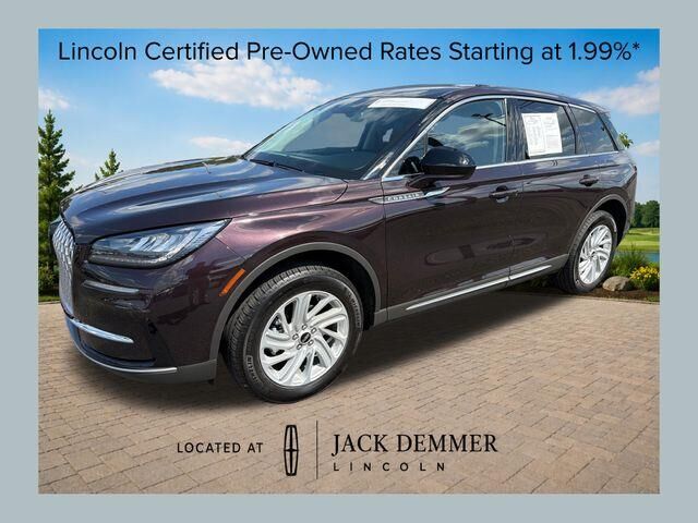 2023 Lincoln Corsair Standard — photo 1 of 13