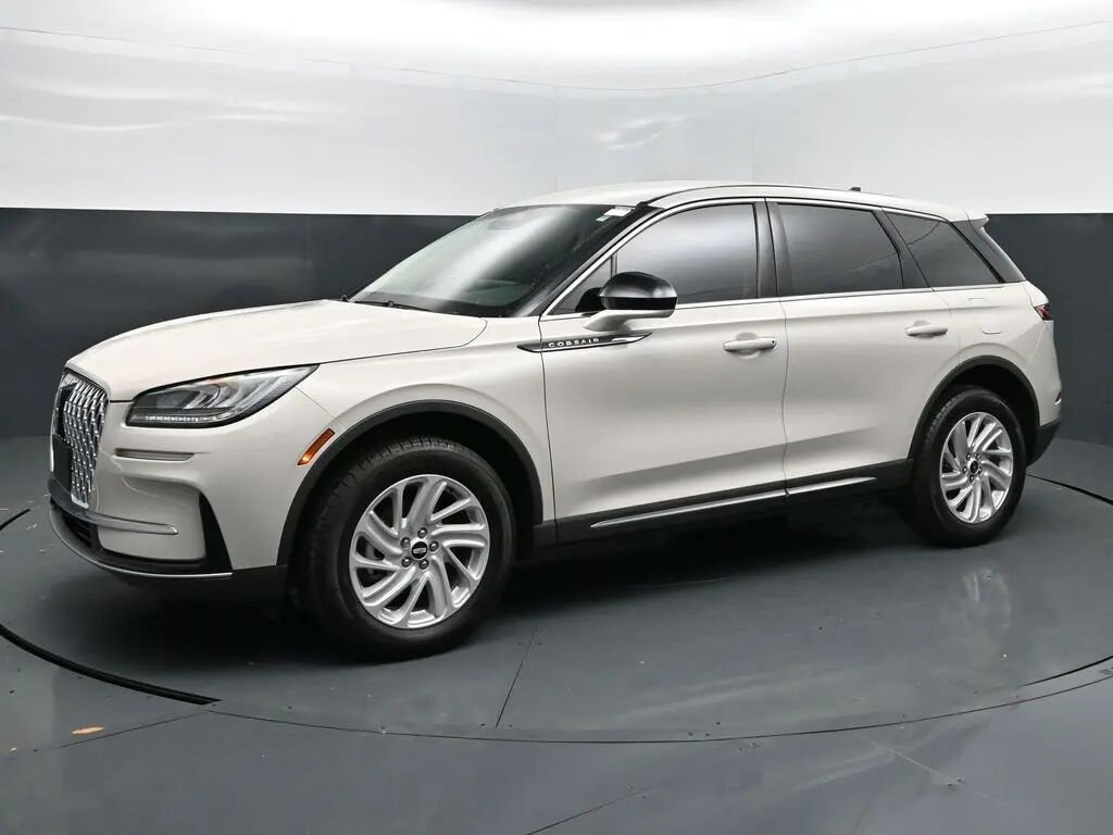 2024 Lincoln Corsair Premiere — photo 1 of 22