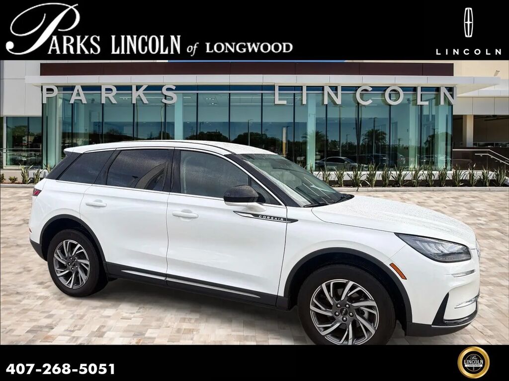 2024 Lincoln Corsair Premiere — photo 1 of 13