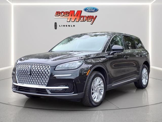 2024 Lincoln Corsair Premiere — photo 1 of 13