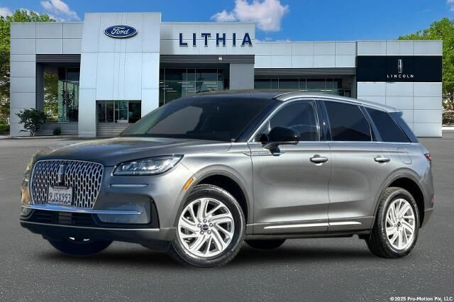 2023 Lincoln Corsair Standard