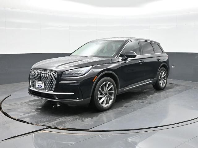 2024 Lincoln Corsair Premiere — photo 1 of 14