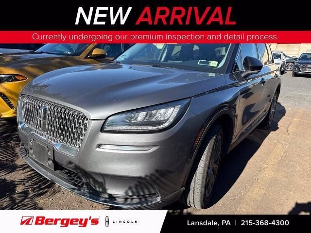 2022 Lincoln Corsair Standard
