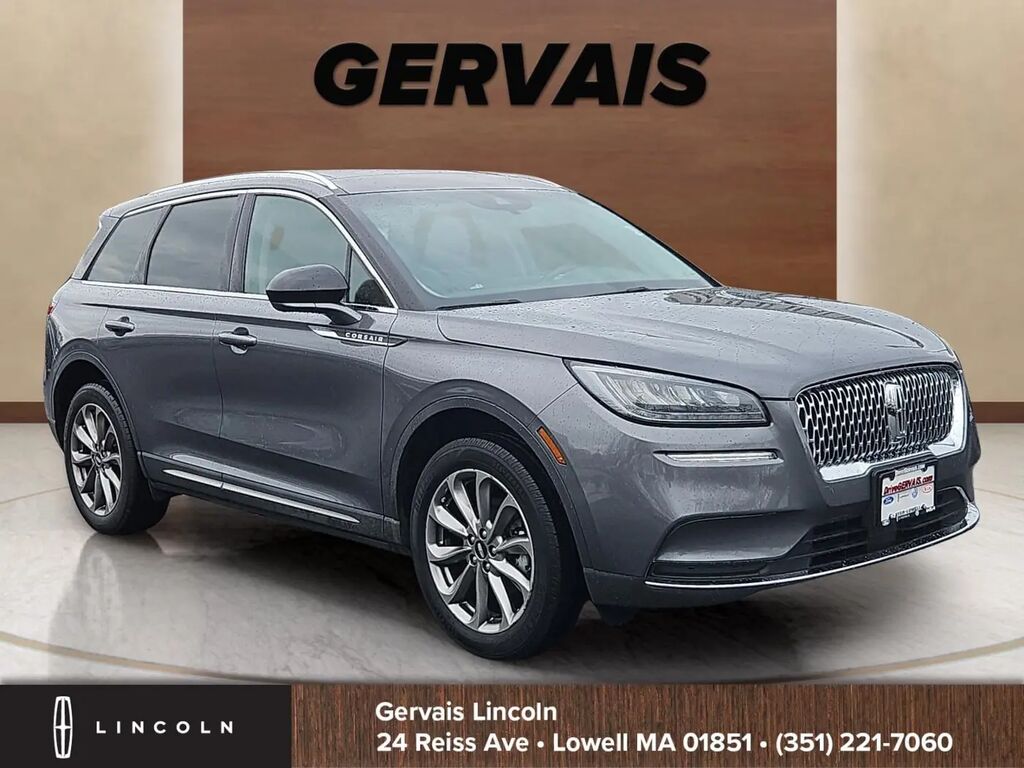 2022 Lincoln Corsair Standard — photo 1 of 25