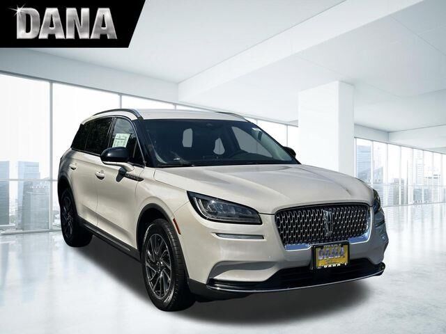 2020 Lincoln Corsair Standard — photo 1 of 13