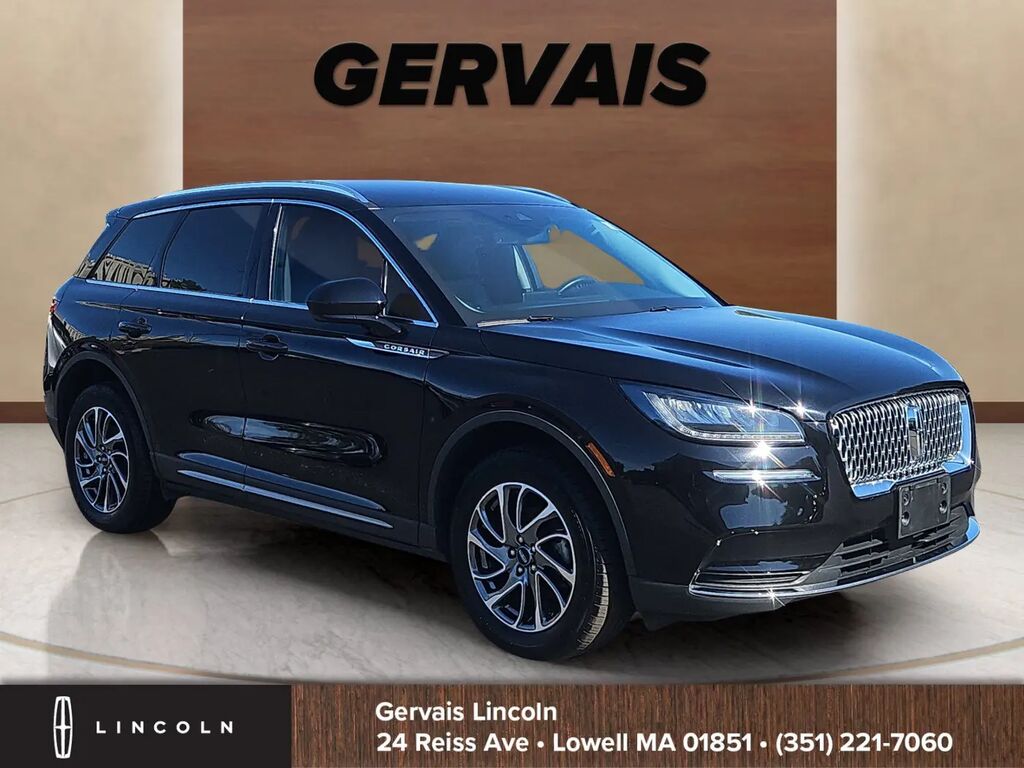 2022 Lincoln Corsair Standard — photo 1 of 12