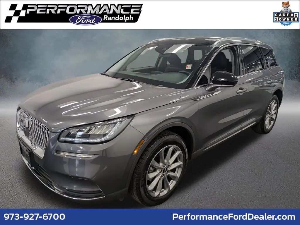 2022 Lincoln Corsair Standard — photo 1 of 13