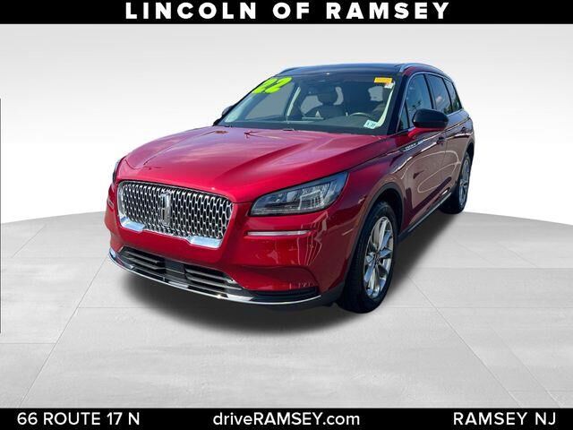 2022 Lincoln Corsair Standard — photo 1 of 13