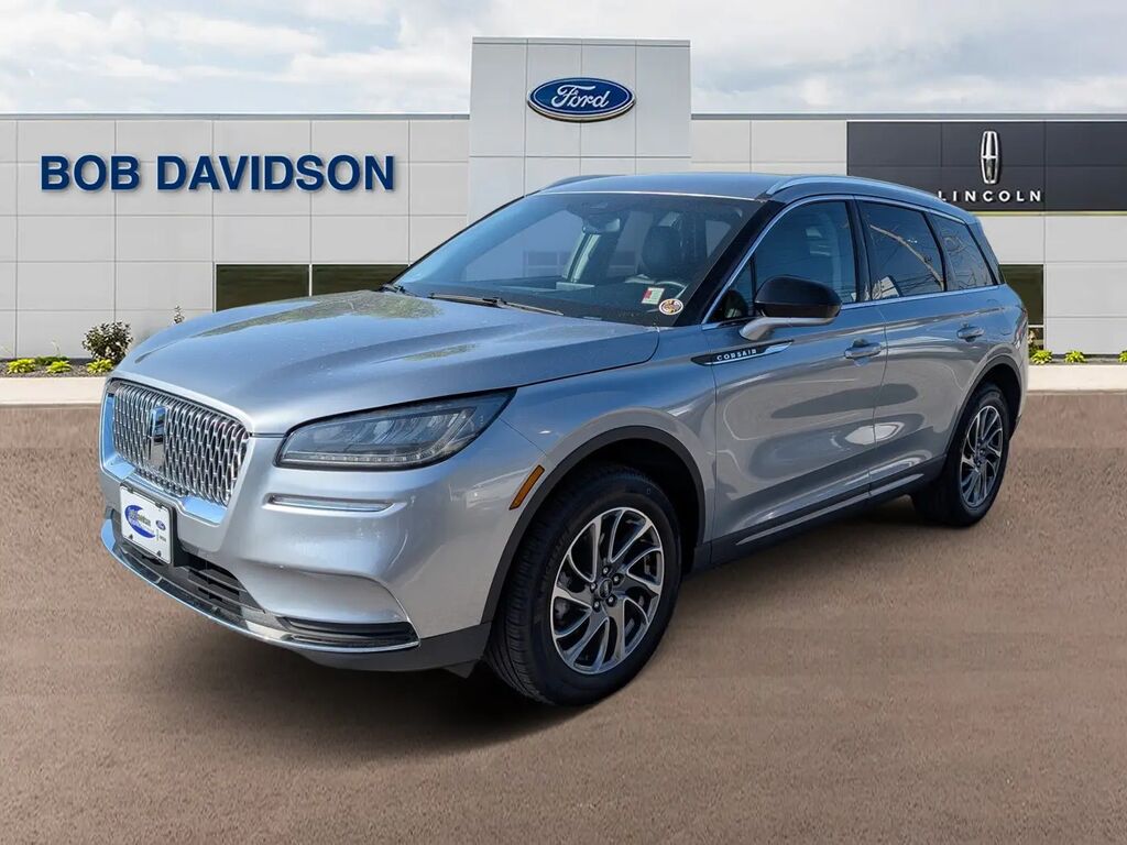 2022 Lincoln Corsair Standard — photo 1 of 13