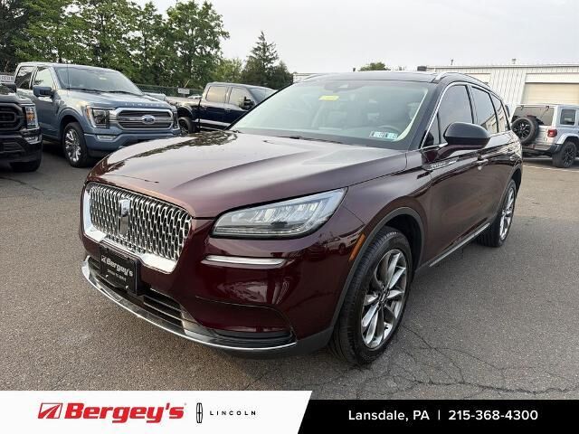 2021 Lincoln Corsair Standard — photo 1 of 25