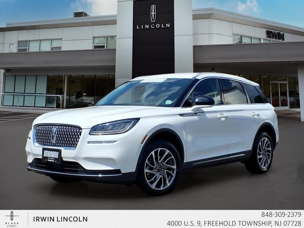 2022 Lincoln Corsair Standard — photo 1 of 15