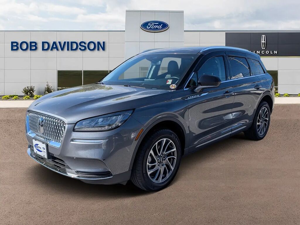 2021 Lincoln Corsair Standard — photo 1 of 26