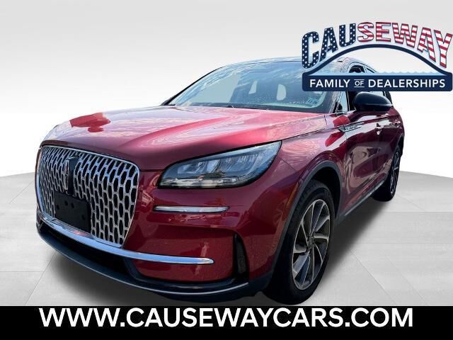 2023 Lincoln Corsair Standard — photo 1 of 6