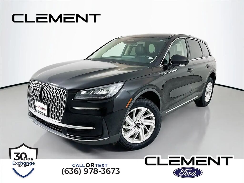 2025 Lincoln Corsair Premiere — photo 1 of 9