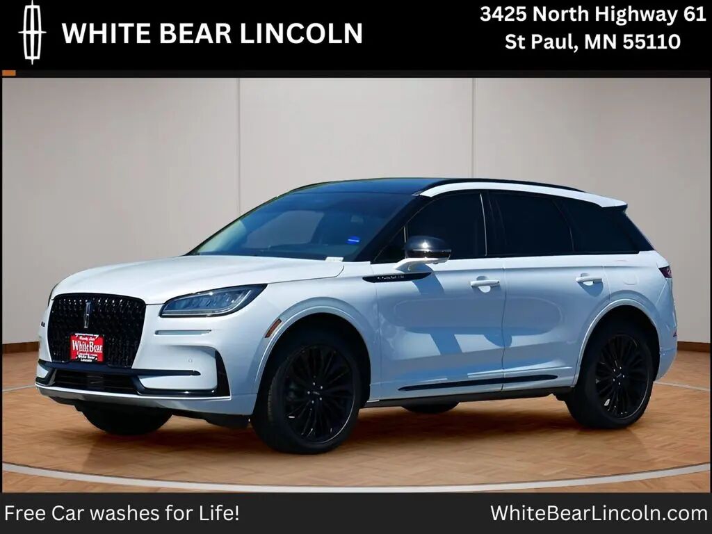2025 Lincoln Corsair Premiere — photo 1 of 13