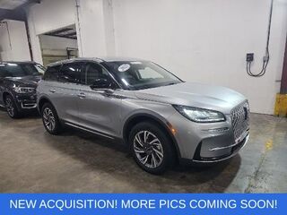 2023 Lincoln Corsair Standard — photo 1 of 1