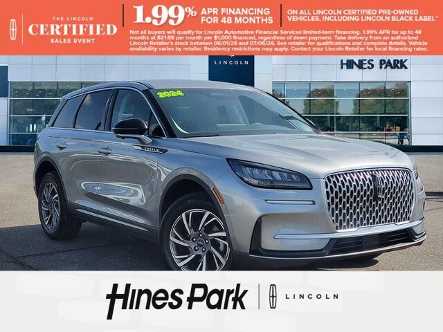2024 Lincoln Corsair Premiere — photo 1 of 4