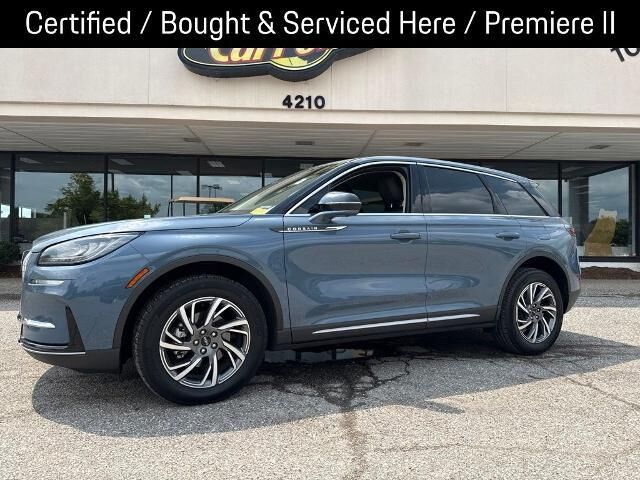 2024 Lincoln Corsair Premiere — photo 1 of 13
