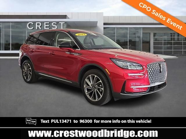 2023 Lincoln Corsair Standard
