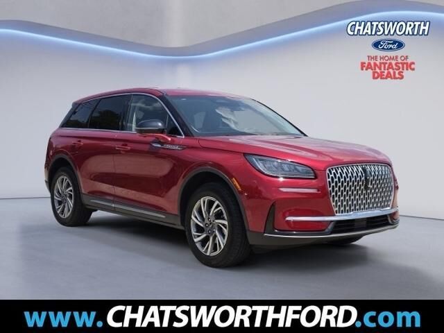 2025 Lincoln Corsair Premiere — photo 1 of 26