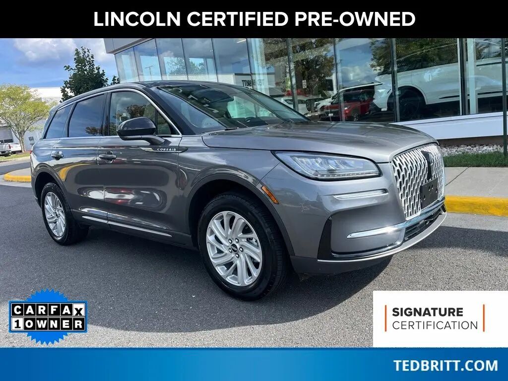 2025 Lincoln Corsair Premiere — photo 1 of 10