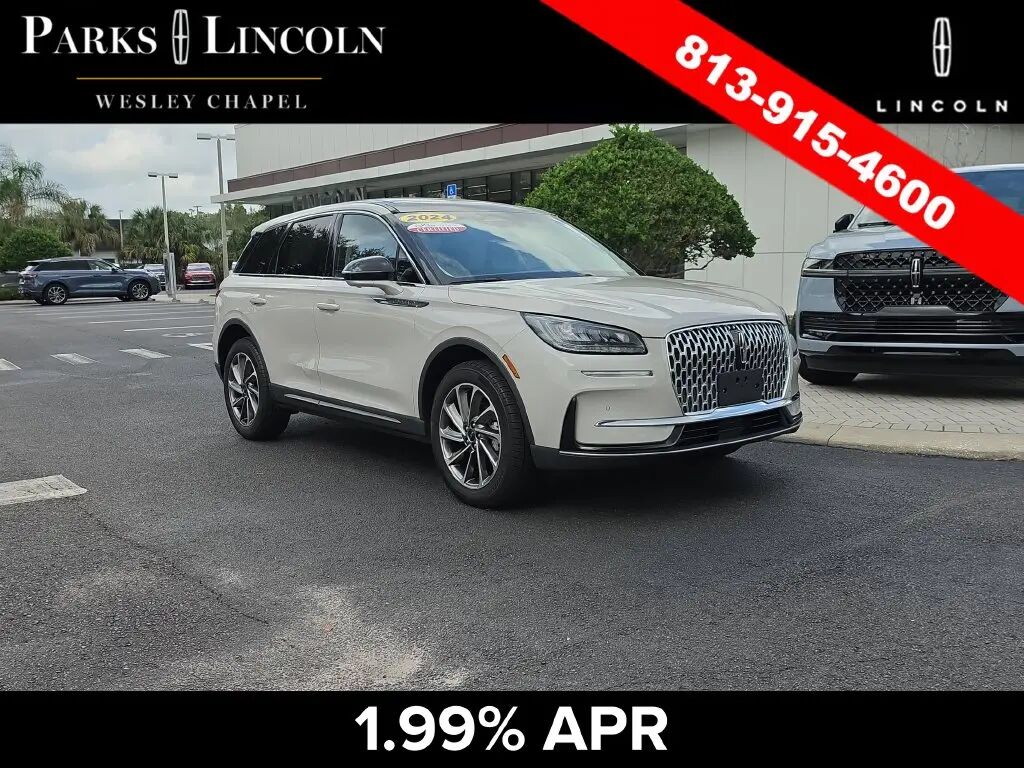2024 Lincoln Corsair Premiere — photo 1 of 13